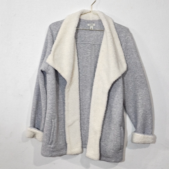 L.L. Bean Cream Sherpa Jacket - Picture 9 of 10